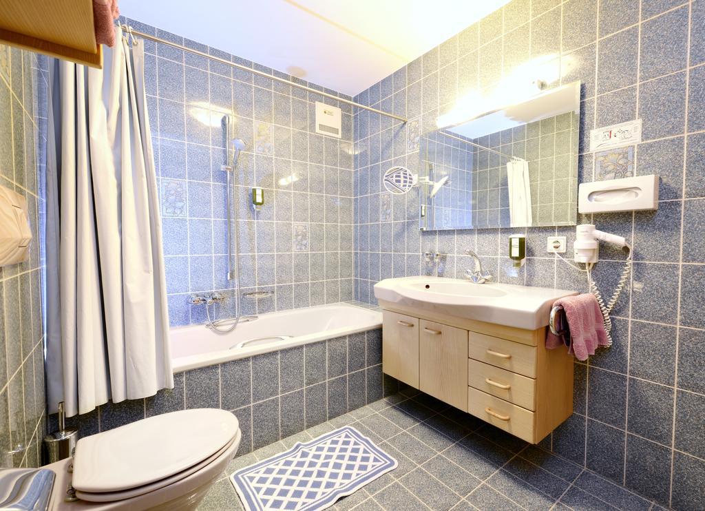 Residence Bacher Valdaora di Sopra Room photo