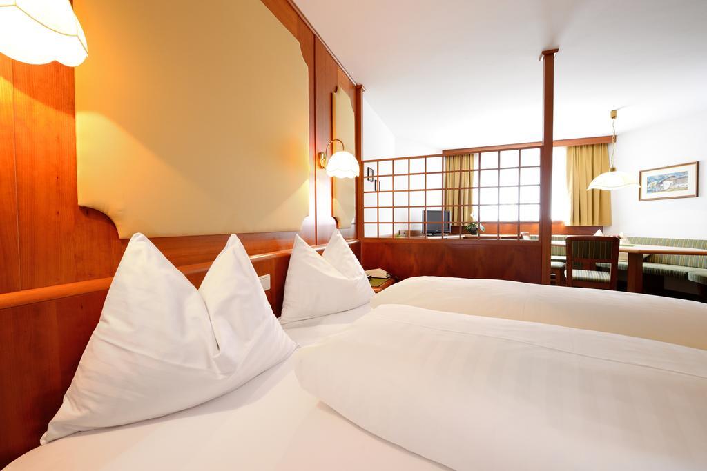 Residence Bacher Valdaora di Sopra Room photo